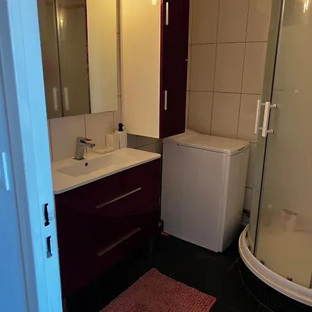 Lägenhet Vue Sur Et Montagne