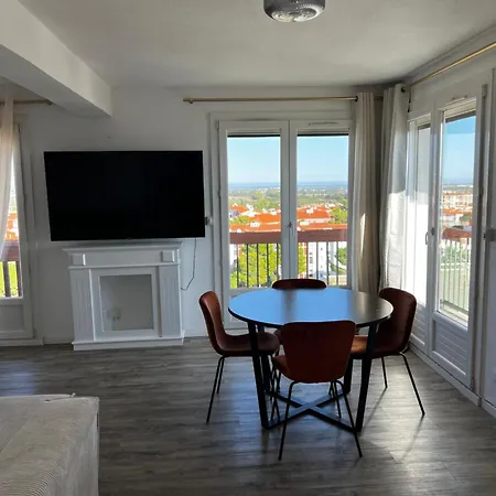 Lägenhet Vue Sur Et Montagne