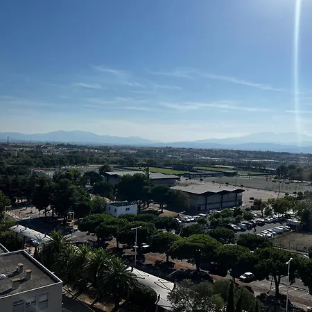 Vue Sur Et Montagne Perpignan